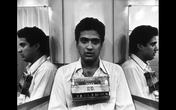 In 1989 werd Carlos de Luna geëxecuteerd voor moord. In 2012 erkende de Amerikaanse rechtbank dat de verkeerde persoon werd terechtgesteld. De echte dader was iemand uit zijn buurt die op hem leek