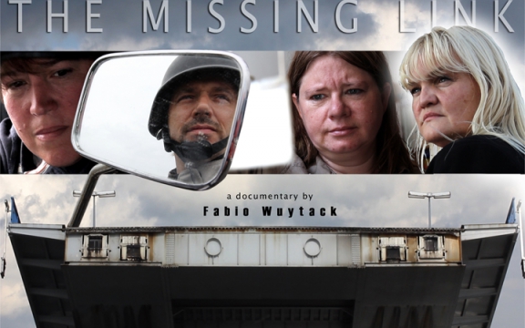 'The Missing Link'. Armoede in Vlaanderen, het laatste taboe? Zes mensen vertellen hun verhaal, een zoektocht naar respect en waardigheid. Documentaire van Fabio Wuytack, 43 min