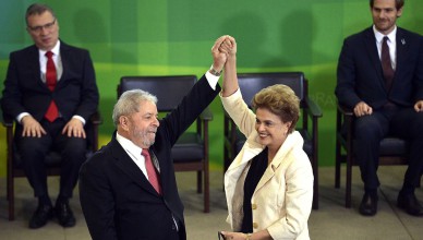 President Rousseff bij de ondertekeningsceremonie op 16 maart 2016 voor de benoeming van Lula da Silva tot haar kabinetschef