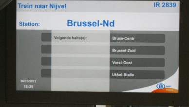 Informatie over de volgende haltes aan boord van de Desiro-stoptreinen