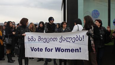 In de Georgische hoofdstad Tbilisi betogen deze vrouwen voor gelijke rechten