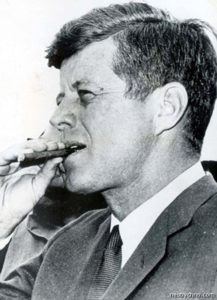 Voor hij de economische blokkade oplegde bestelde Kennedy nog snel 1000 van zijn geliefkoosde Cubaanse sigaren...