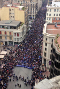 Barcelona massaal solidair met vluchtelingen