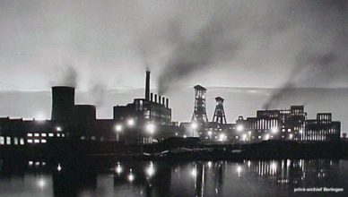 De mijn van Beringen in volle activiteit in 1960 met de kolenwasserij centraal