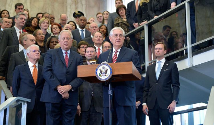 Rex Tillerson bij zijn eerste toespraak als minister van buitenlandse zaken voor het personeel van zijn departement