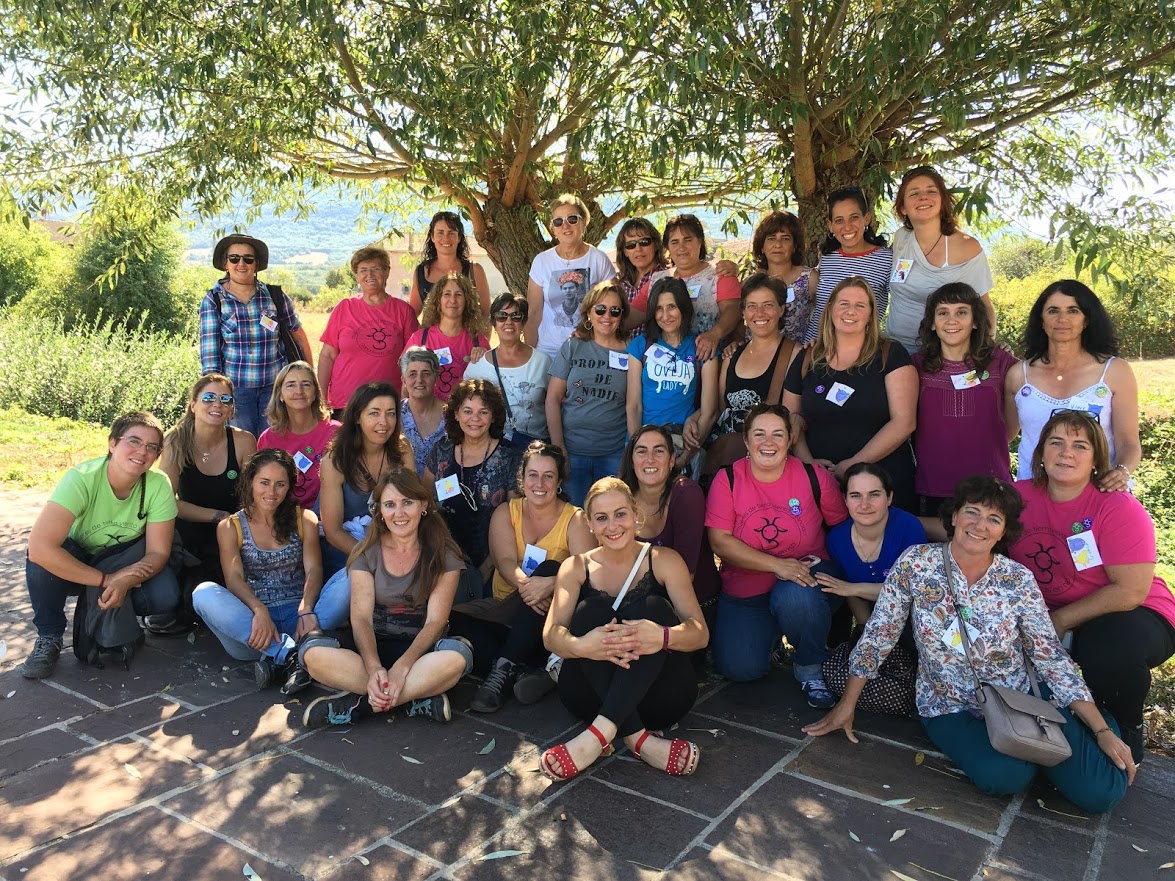 Samen op de foto, tijdens de bijeenkomst van 21-23 september in Reinosa, Cantabria. Lisa staat derde rechts op de middenrij