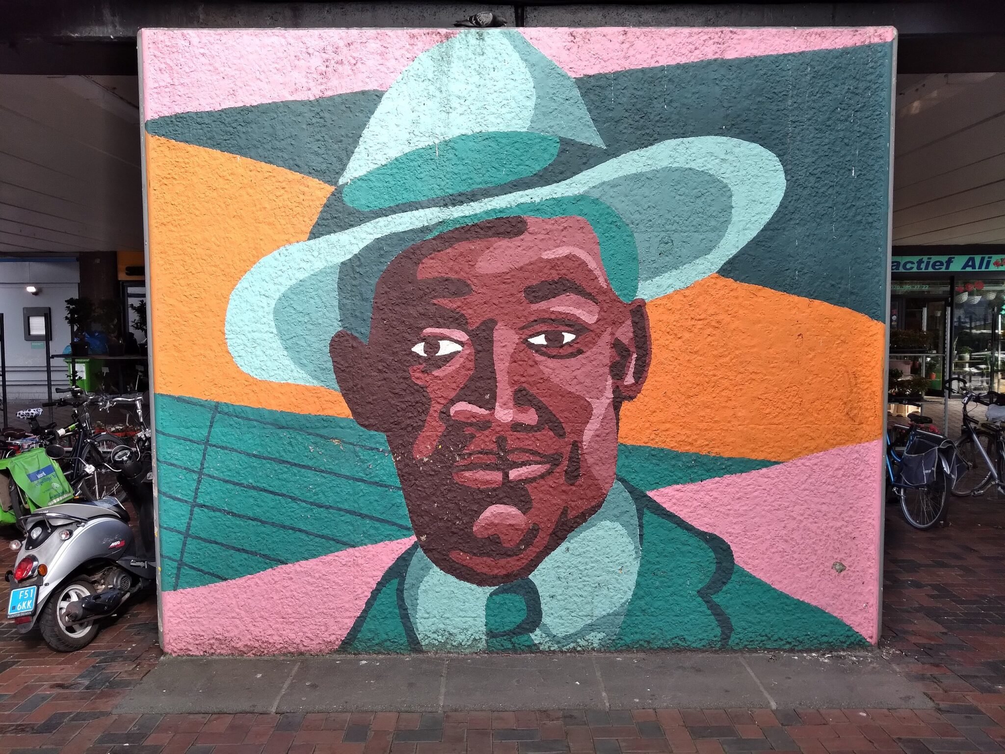 “Wij Slaven van Suriname” verscheen 30 jaar voor Frantz Fanon | Lode